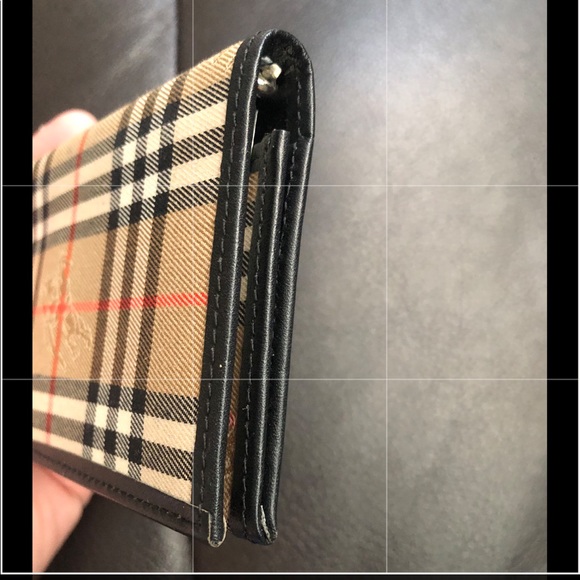 100% Authentic BURBERRYs of London agenda - Picture 9 of 12